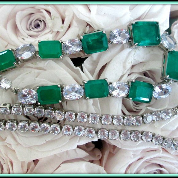 EMERALD GEMSTONE HAND CRAFT LADIES NECKLACE 18K WHITE GOLD FILLED 16 INCH - Picture 5 of 8